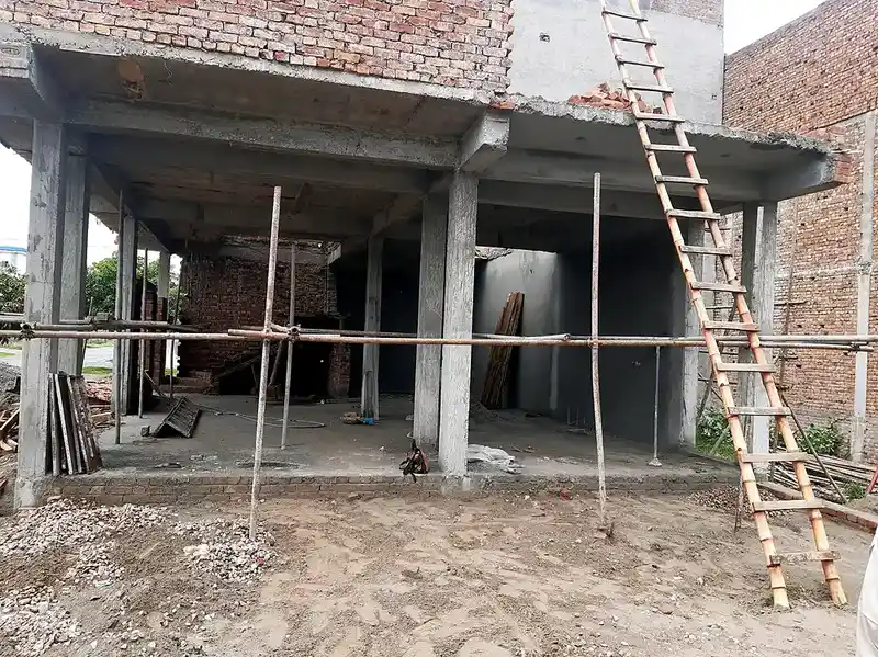 Commercial shops 133 134 MDA Officers Cooperative Housing Society Multan RCC frame 2019 by The Niaz Builders